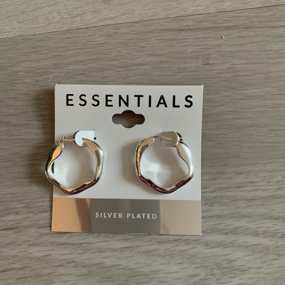 Essentials Earrings - Picture 1 of 1